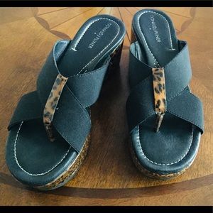Donald J. Pliner platform shoes,size 7 1/2